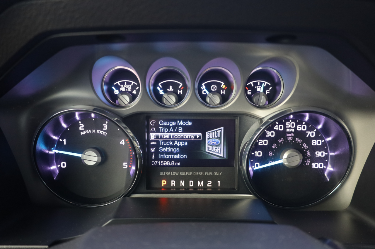 Ford Super Duty F-450 DRW 4WD Crew Cab 172" King Ranch 2015