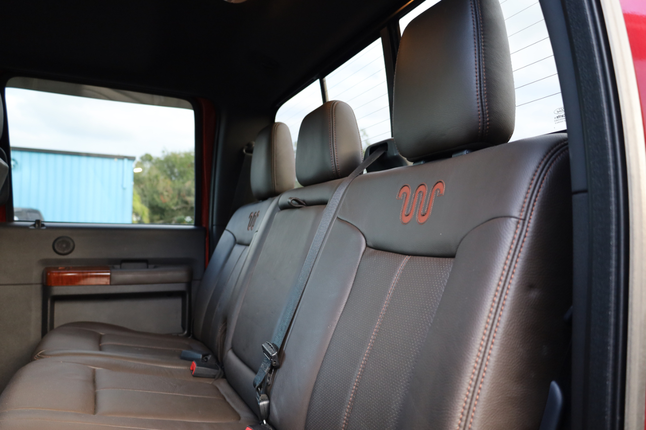 Ford Super Duty F-450 DRW 4WD Crew Cab 172" King Ranch 2015