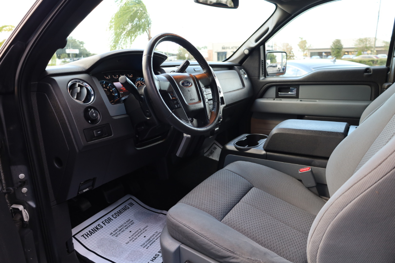 Ford F-150 2WD SuperCab 145" XLT 2013