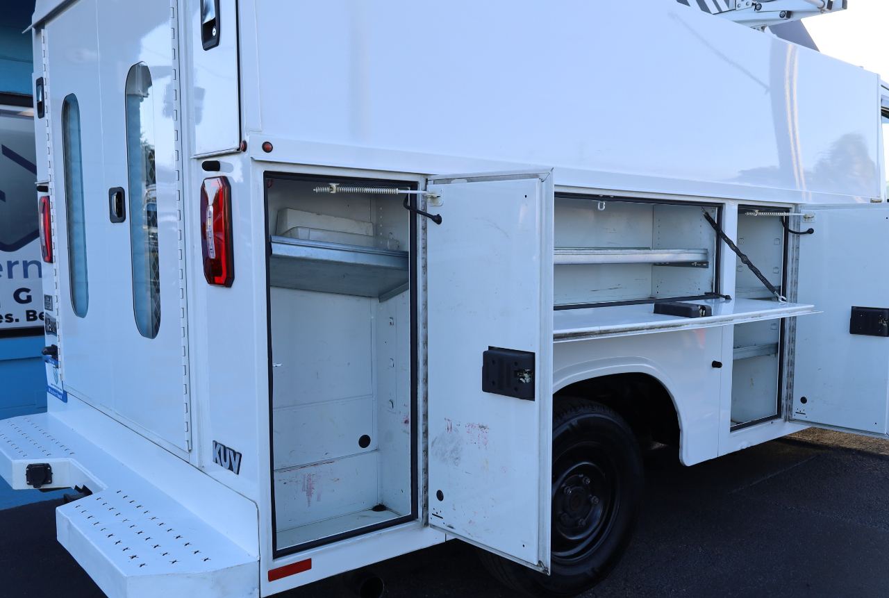 Ford Transit Cutaway T-350 SRW 138" WB 9500 GVWR 2018