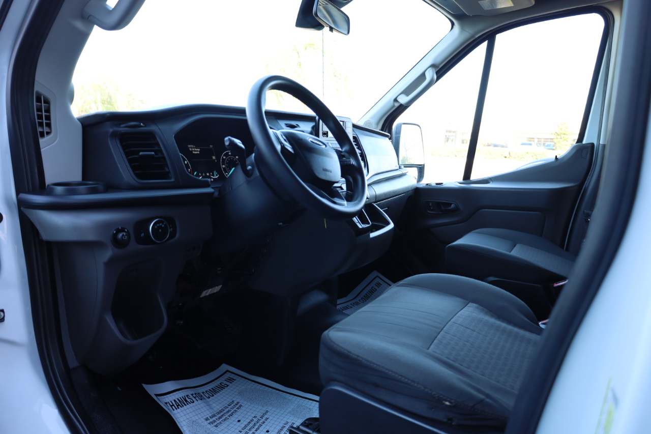 Ford Transit Cargo Van T-250 130" Med Rf 9070 GVWR RWD 2020