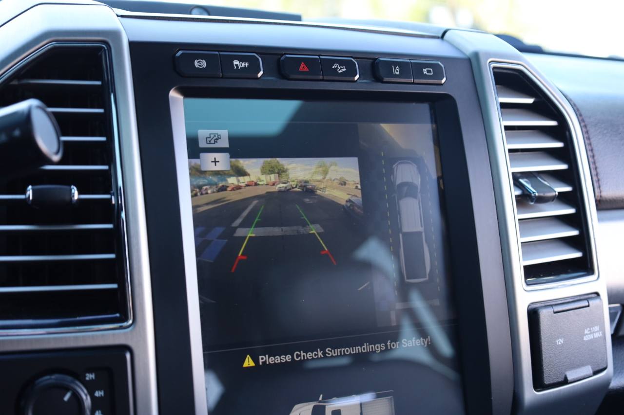 Ford Super Duty F-450 DRW Platinum 4WD Crew Cab 8' Box 2019