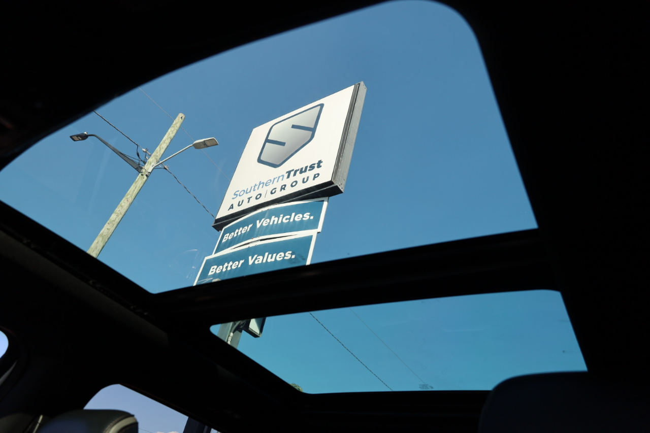 Ford Super Duty F-450 DRW Platinum 4WD Crew Cab 8' Box 2019