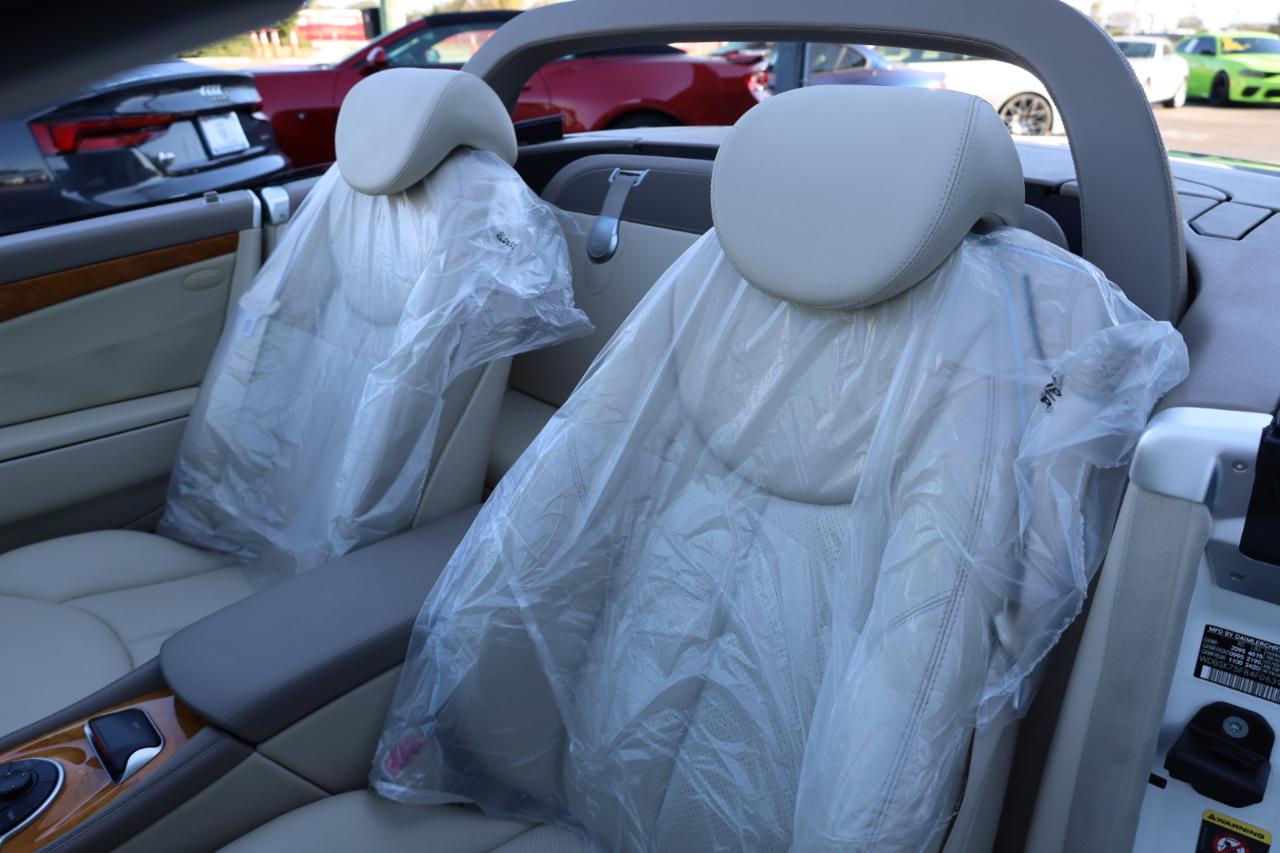 Mercedes-Benz SL-Class 2dr Roadster 5.0L 2004