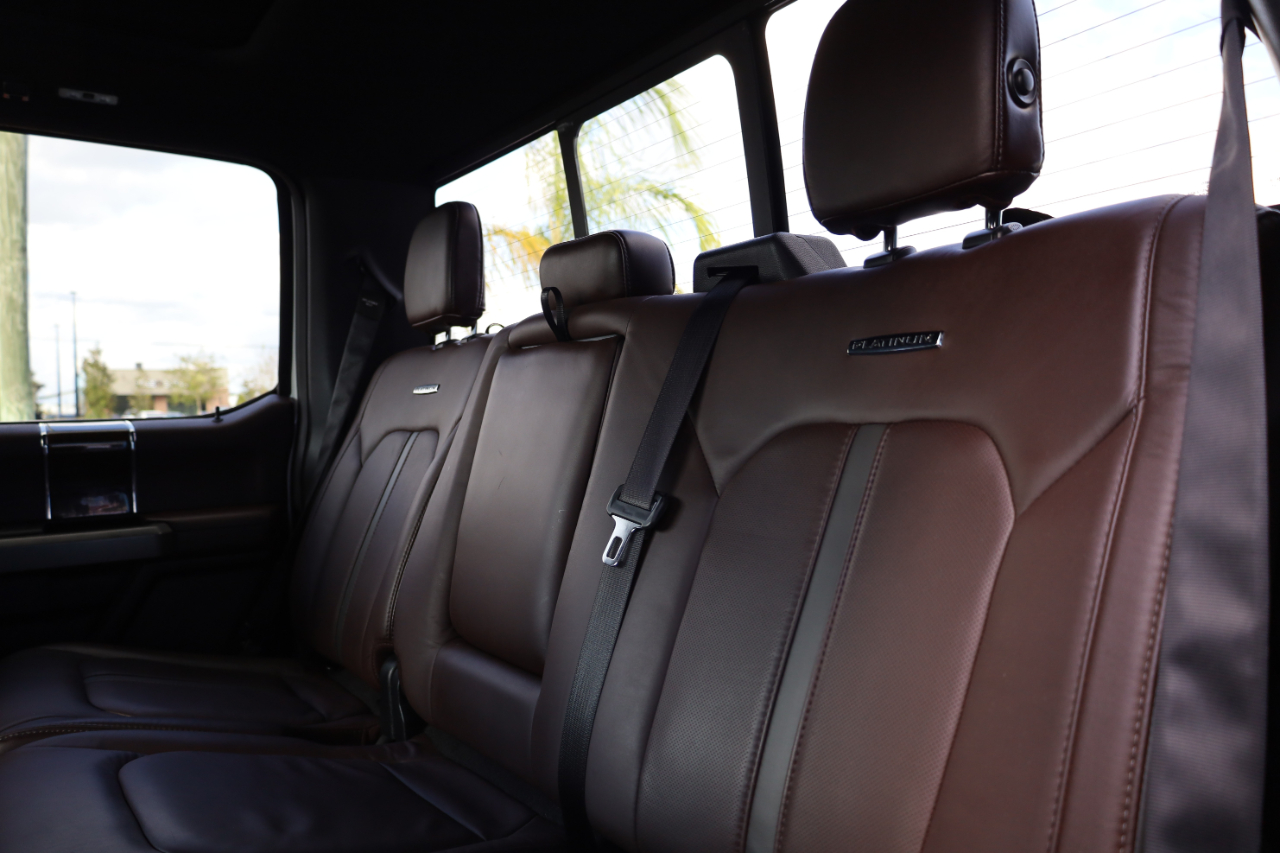 Ford F-150 4WD SuperCrew 145" Platinum 2015