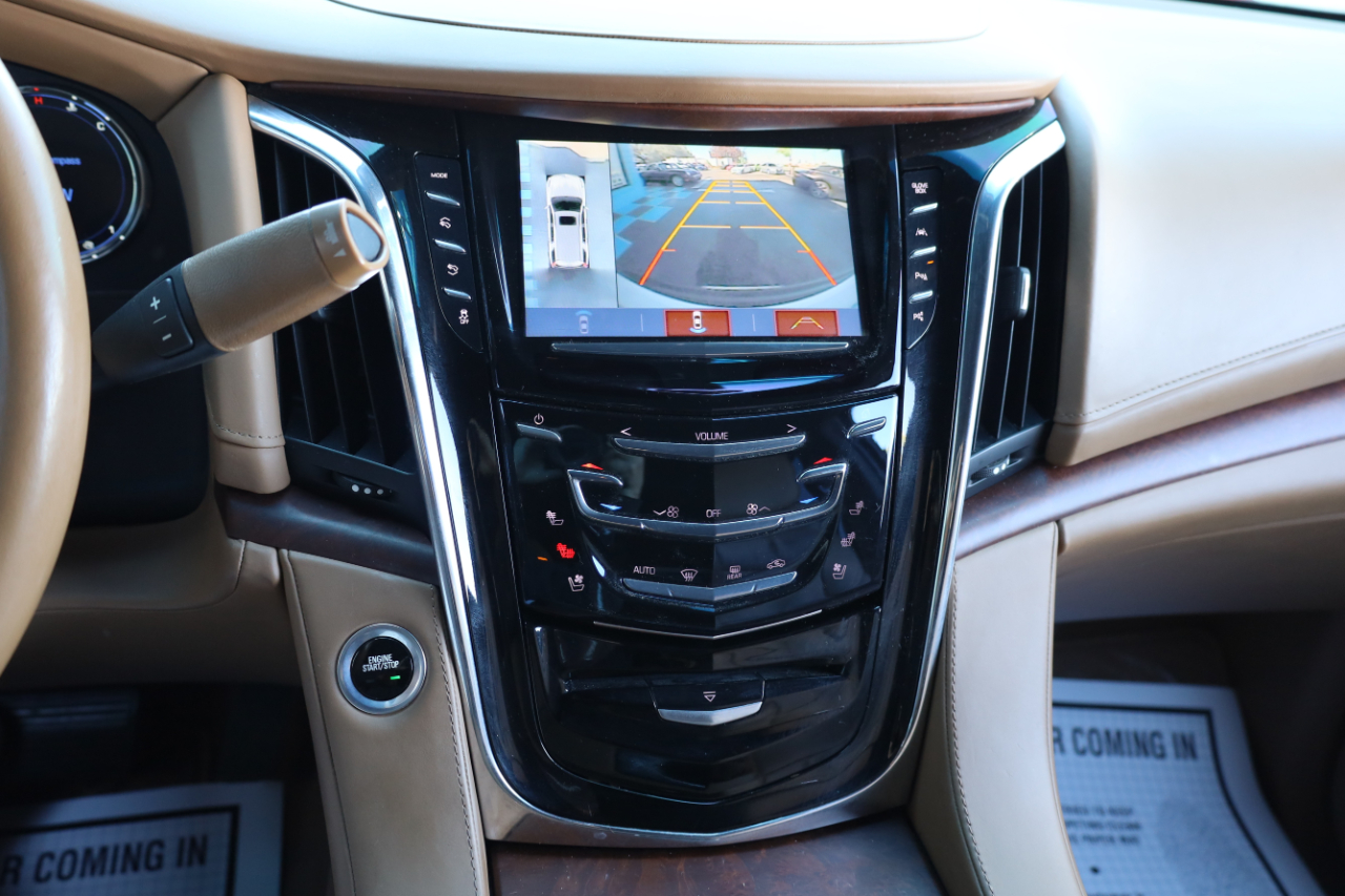 Cadillac Escalade ESV 2WD 4dr Platinum 2017