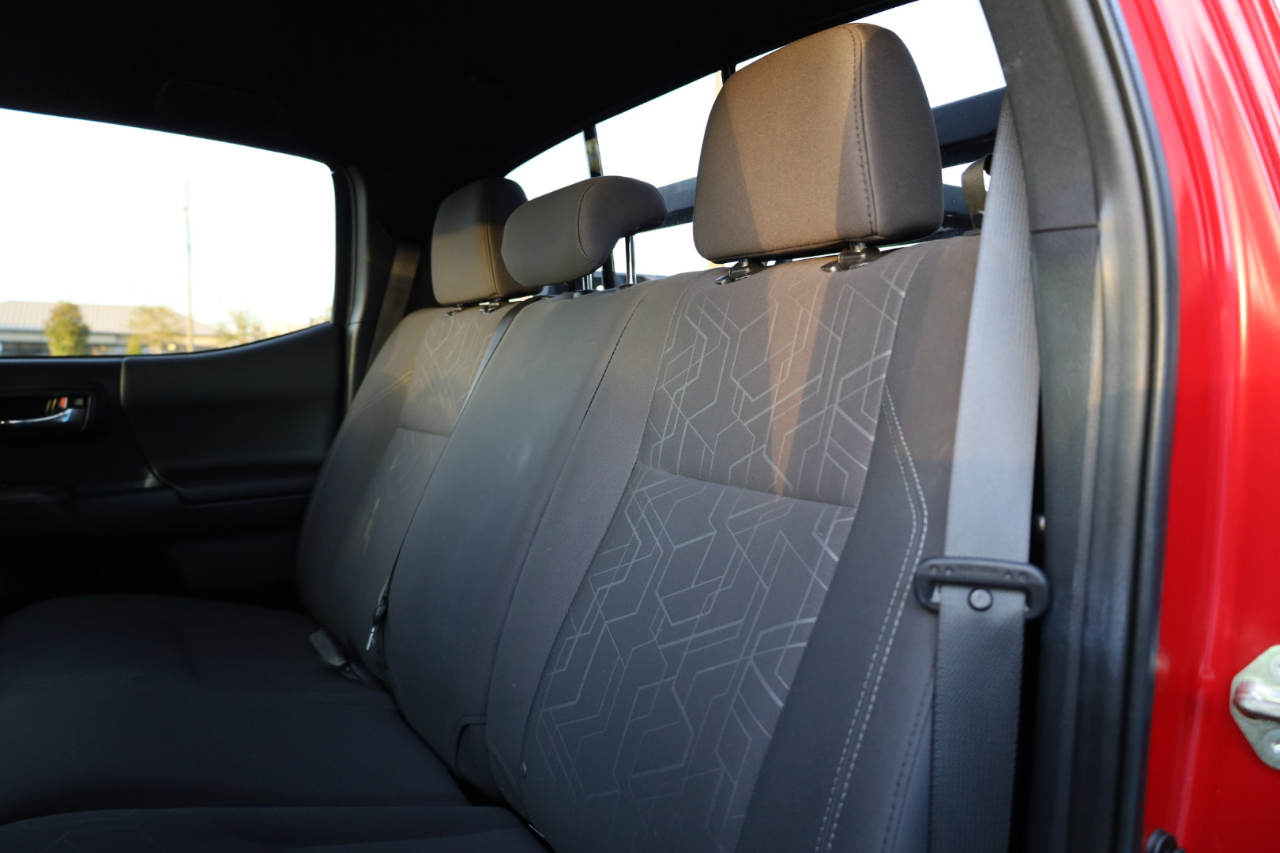 Toyota Tacoma TRD Off Road Double Cab 5' Bed V6 4x4 MT (Natl) 2017