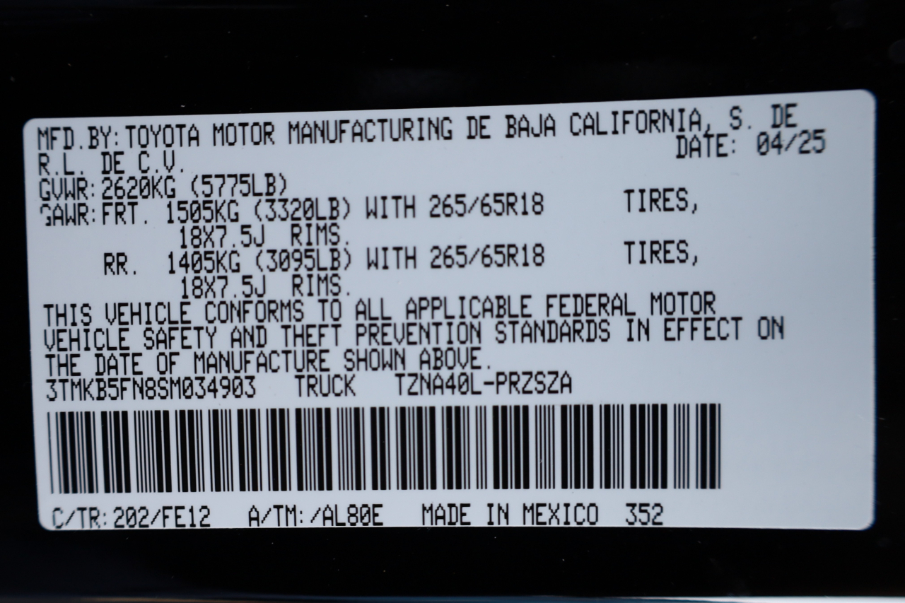 Toyota Tacoma 2WD TRD Sport Double Cab 5' Bed AT (Natl) 2025