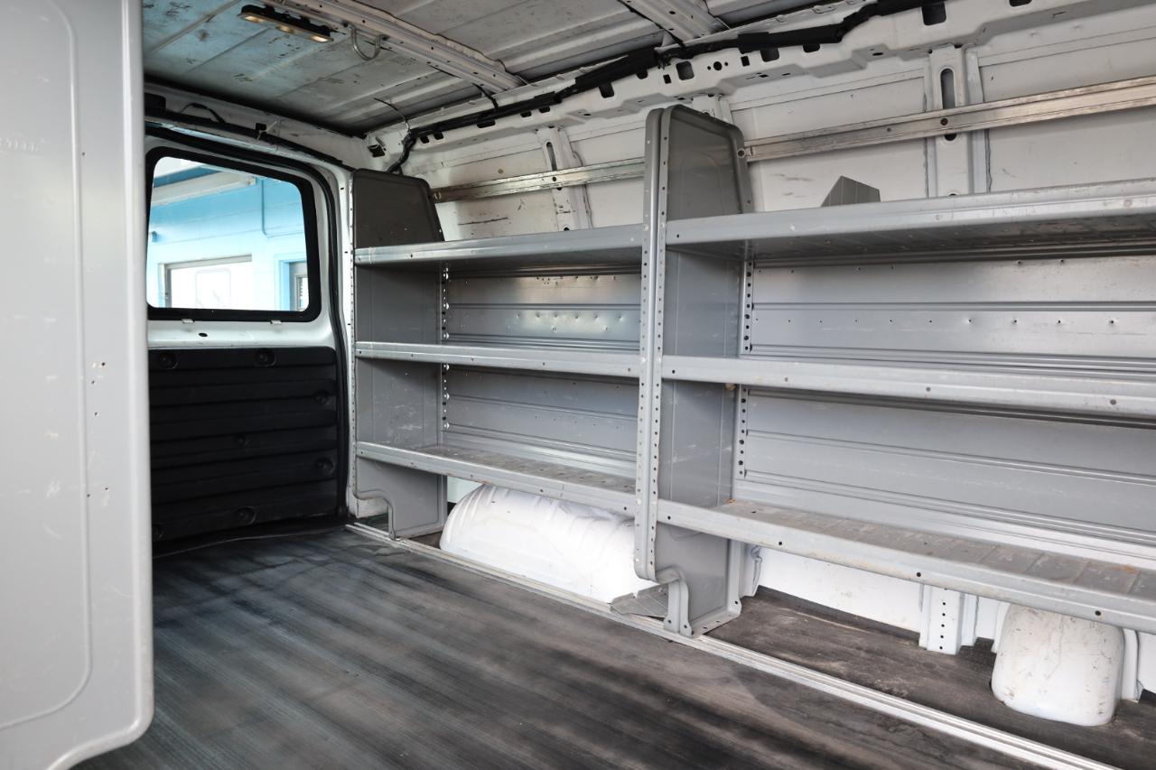 Chevrolet Express Cargo Van RWD 2500 135" 2016