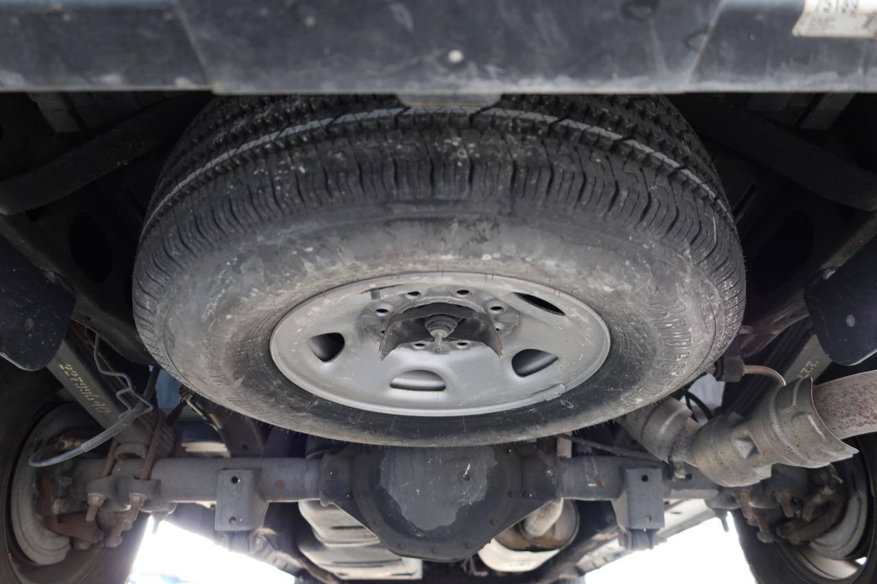 Chevrolet Express Cargo Van RWD 2500 135" 2016