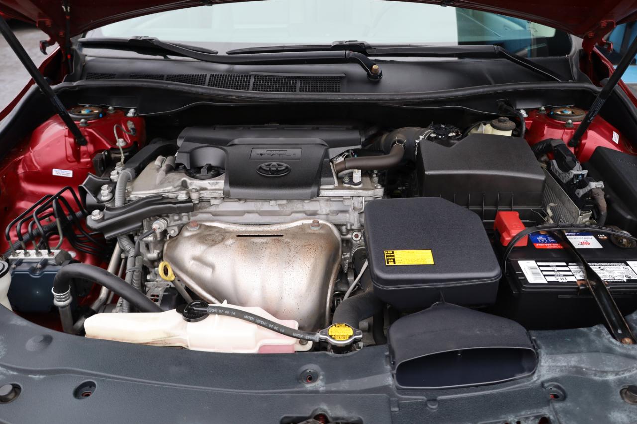 Toyota Camry 4dr Sdn I4 Auto XLE (Natl) 2015