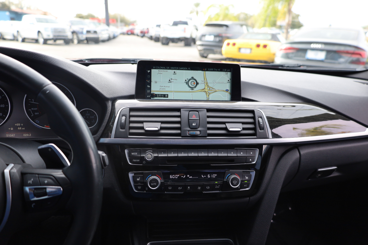 BMW 3 Series 330i Sedan 2017