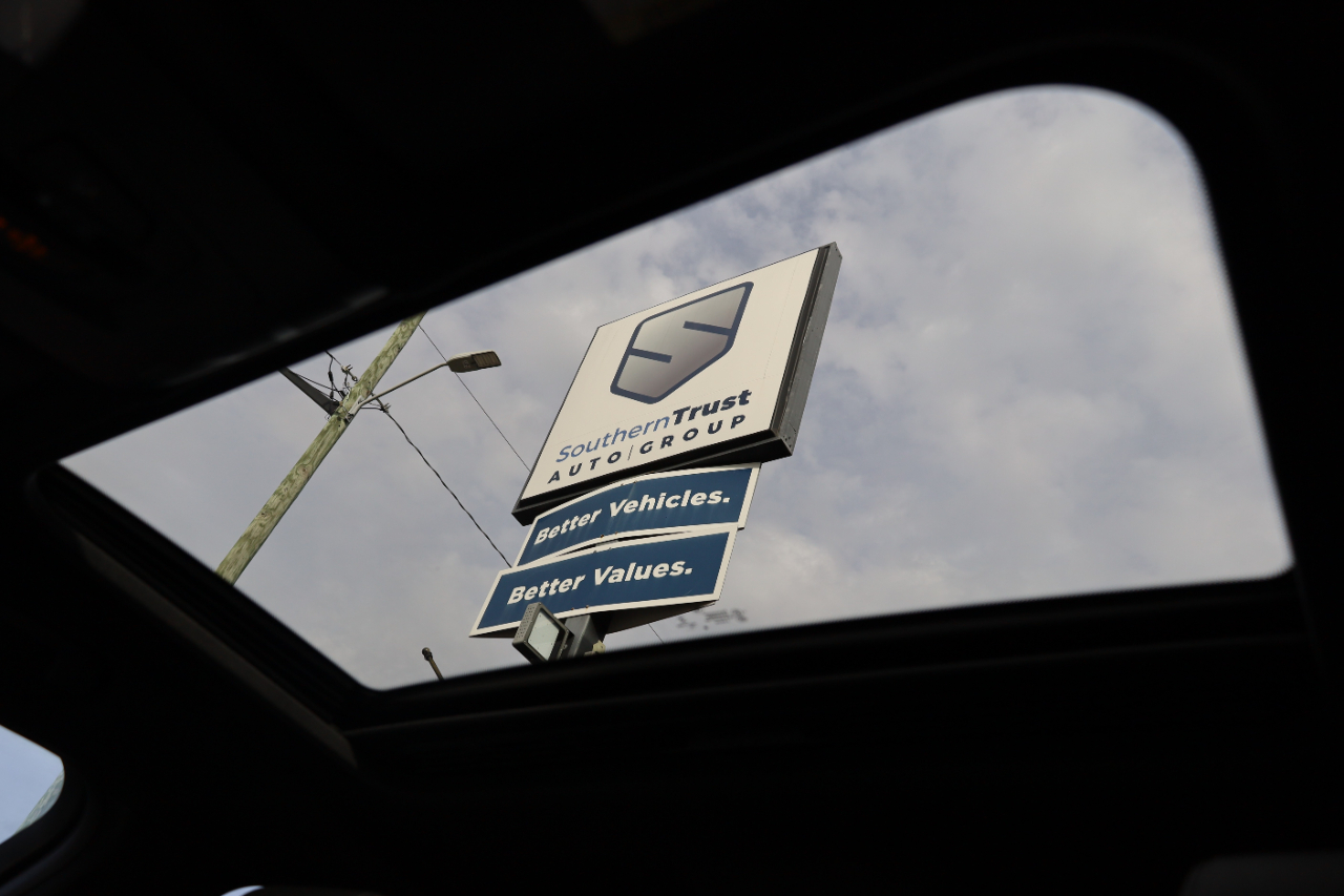 BMW 3 Series 330i Sedan 2017