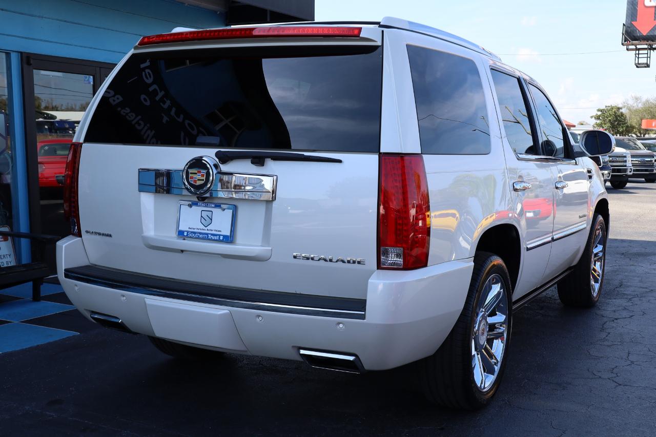 Cadillac Escalade 2WD 4dr Platinum 2014