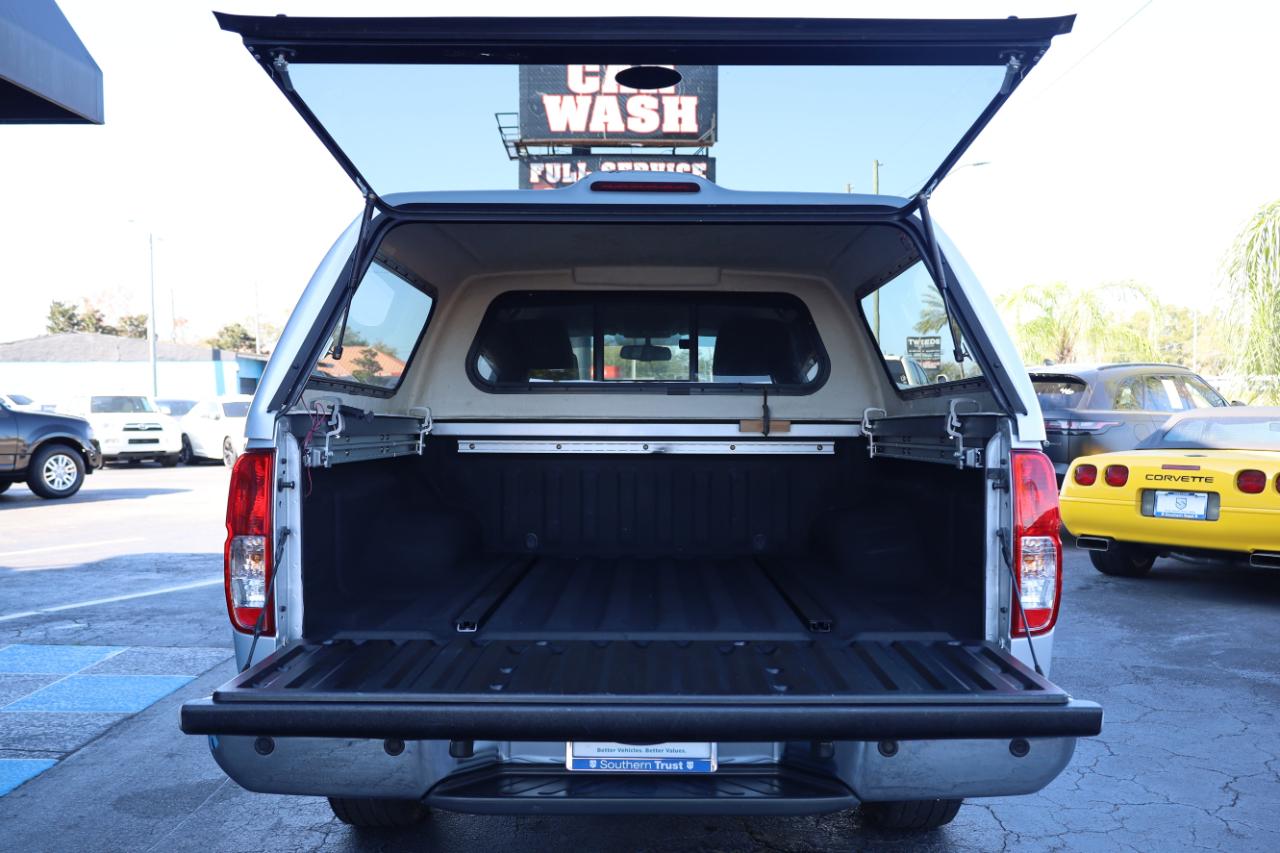 Nissan Frontier 2WD Crew Cab SWB Auto SV 2016