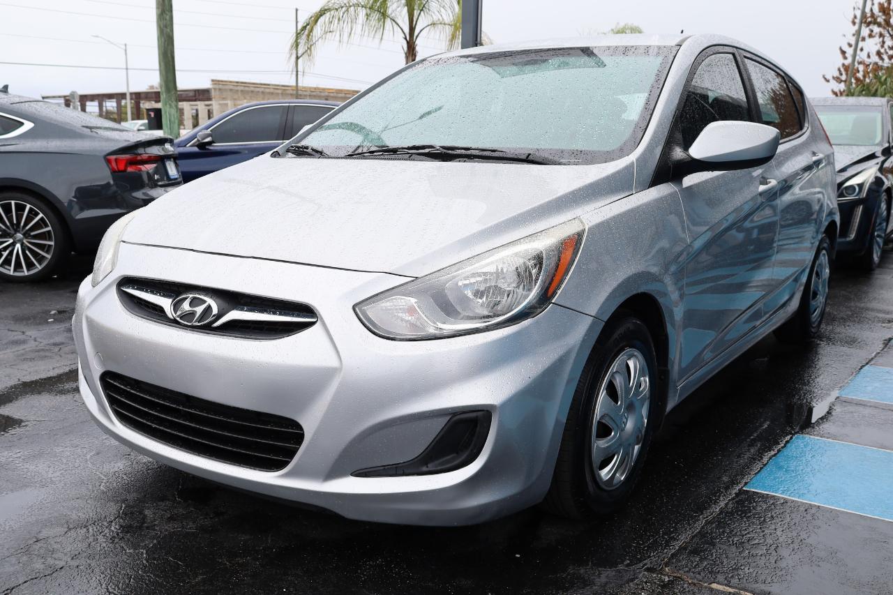Hyundai Accent 5dr HB Auto GS 2013
