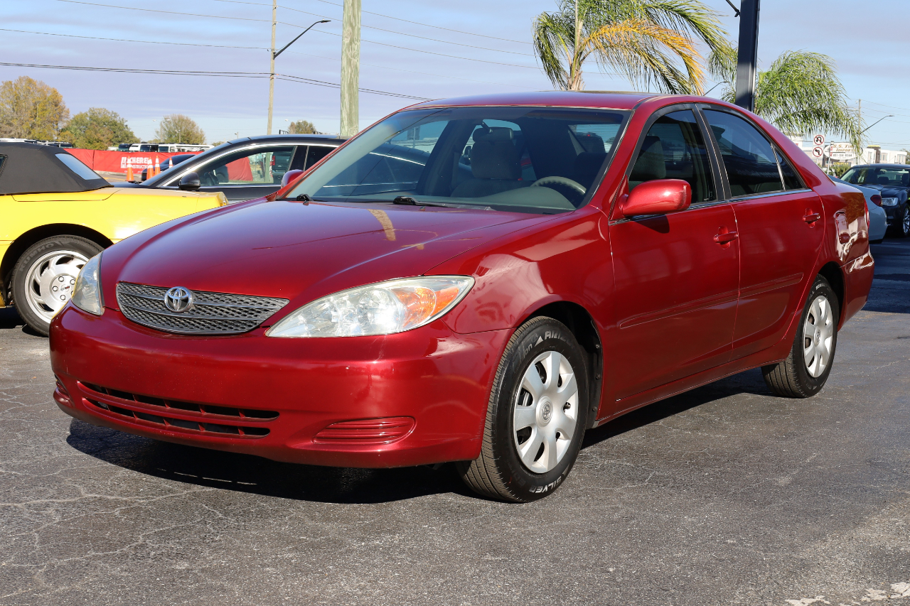 Toyota Camry 4dr Sdn LE Auto 2003