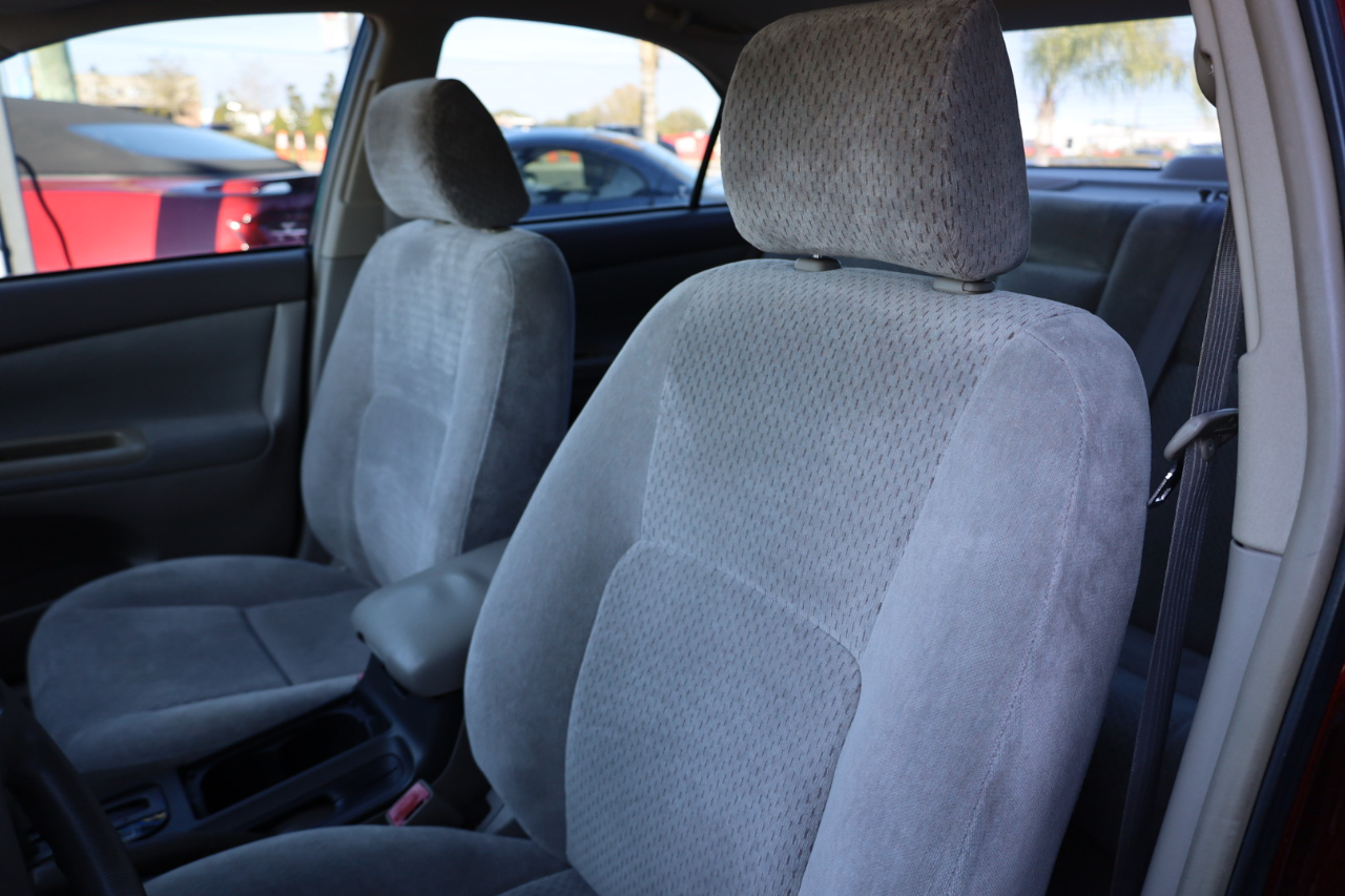 Toyota Camry 4dr Sdn LE Auto 2003