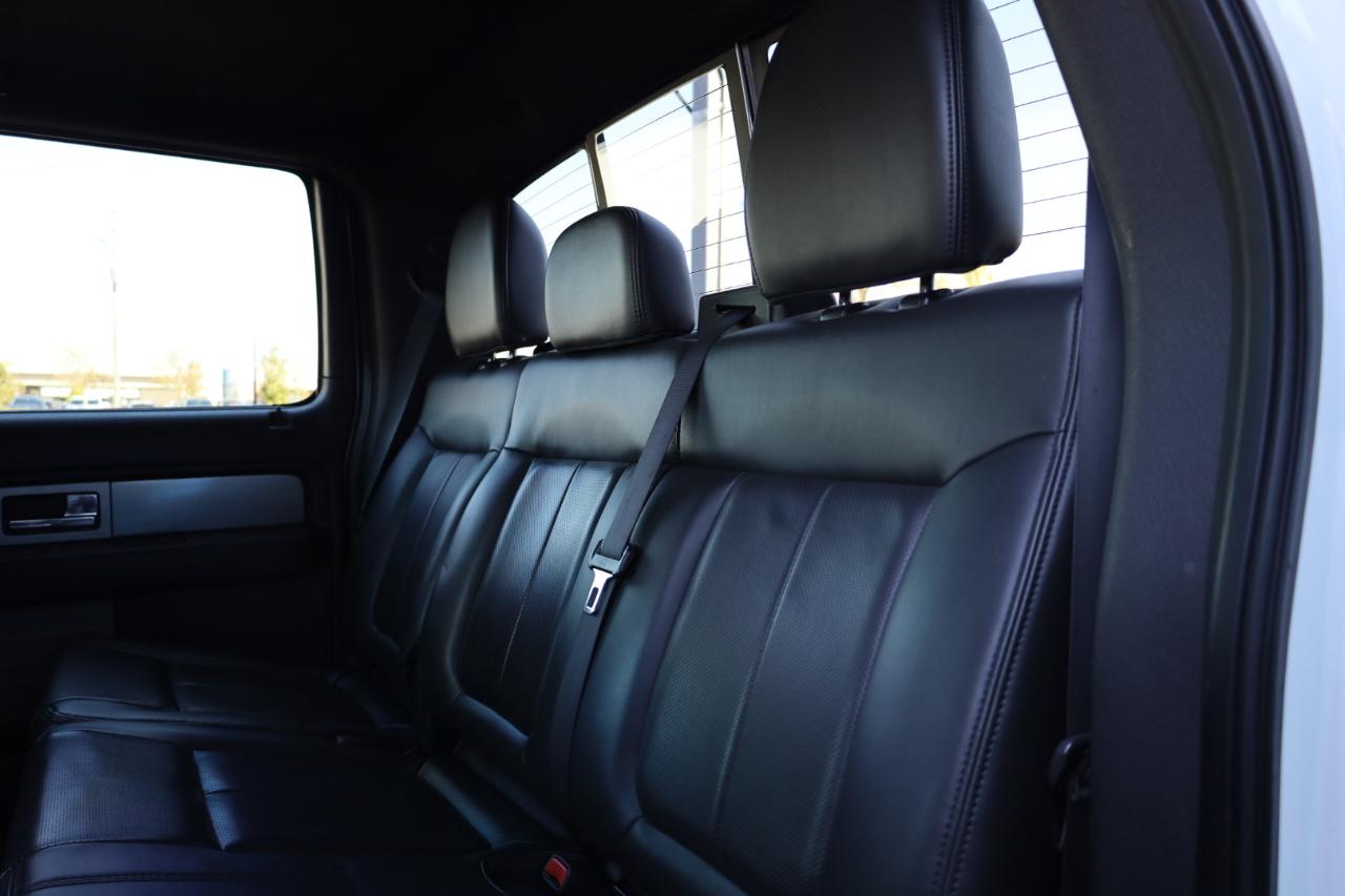 Ford F-150 4WD SuperCrew 145" SVT Raptor 2011