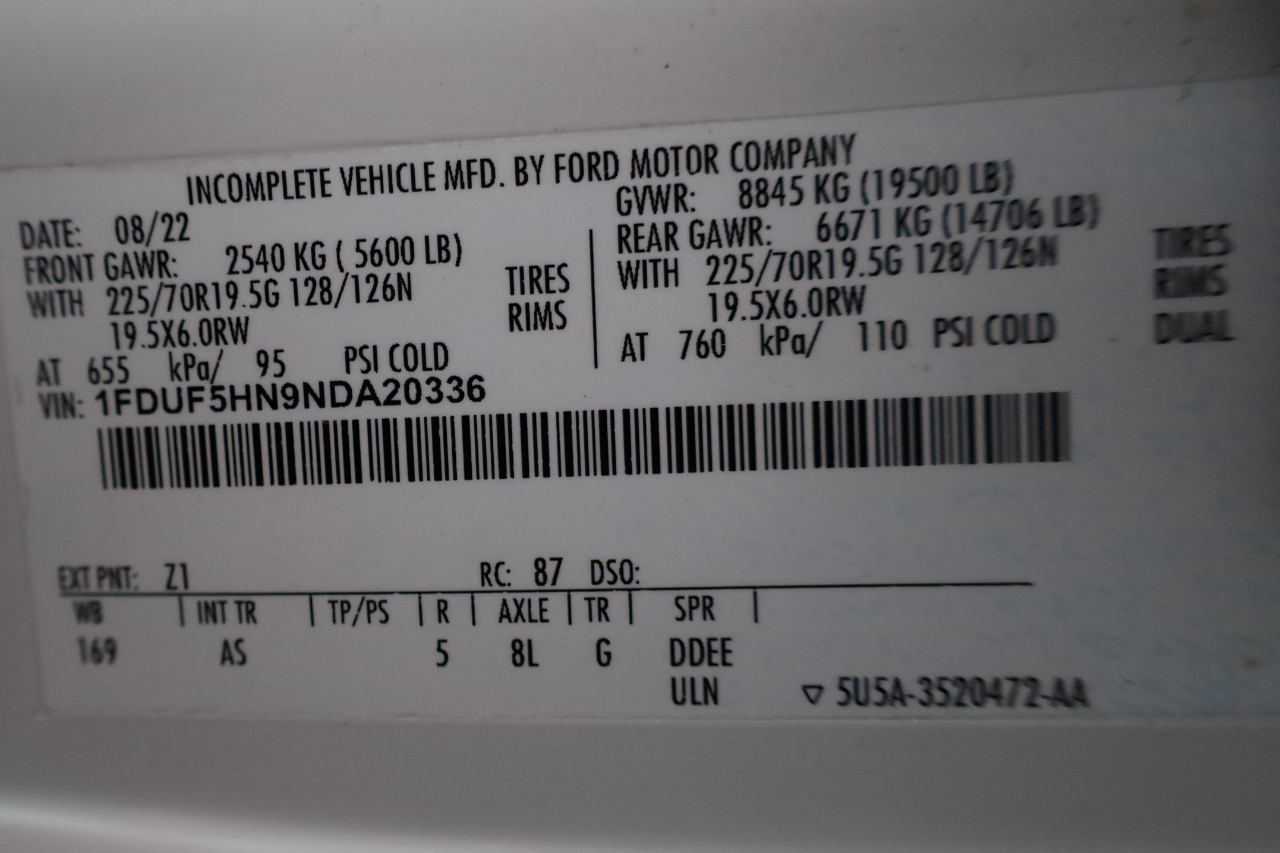 Ford Super Duty F-550 DRW XL 4WD Reg Cab 145" WB 60" CA 2022