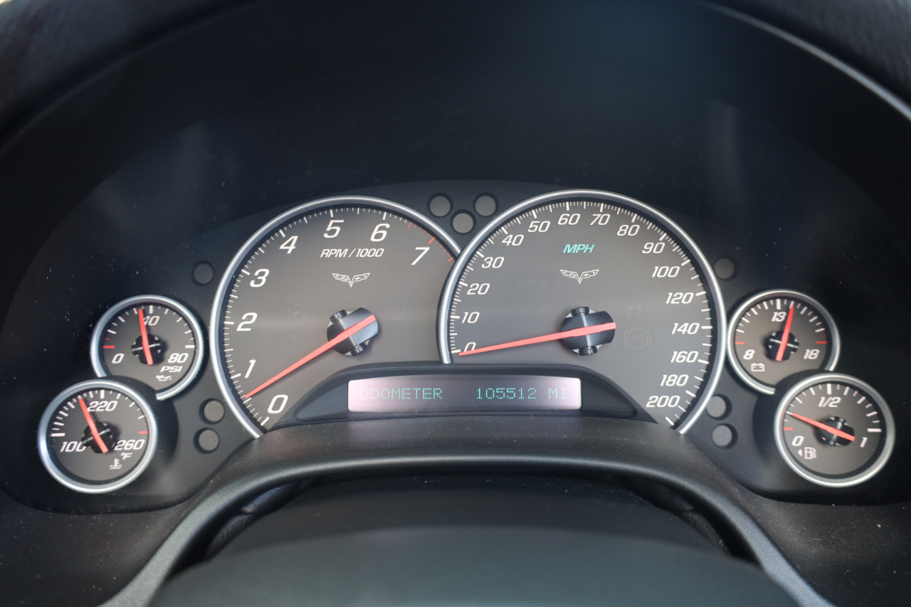 Chevrolet Corvette 2dr Convertible 2005