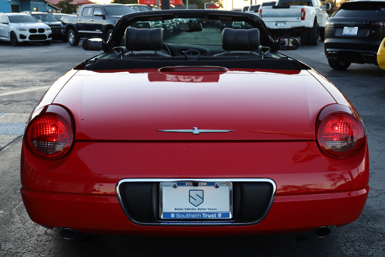 Ford Thunderbird  2002