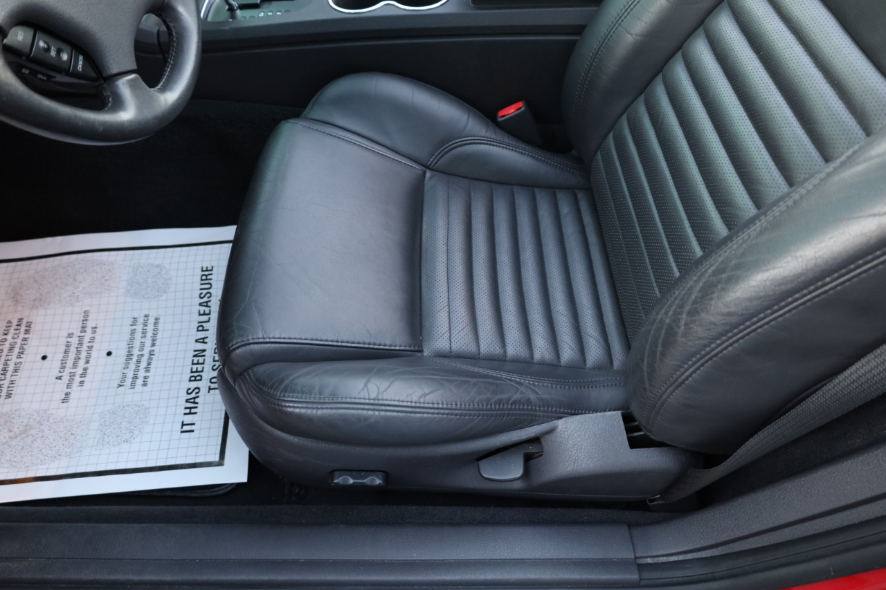 Ford Thunderbird  2002