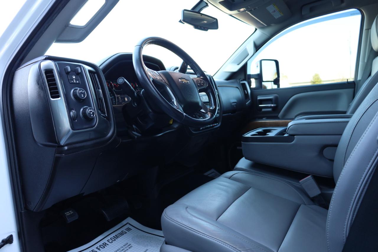 Chevrolet Silverado 2500HD 4WD Crew Cab 153.7" LTZ 2019