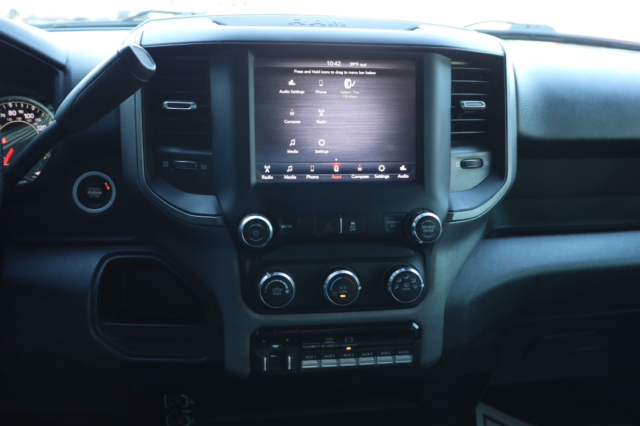 RAM 5500 Chassis Cab Tradesman 4x4 Reg Cab 84" CA 168.5" WB 2021