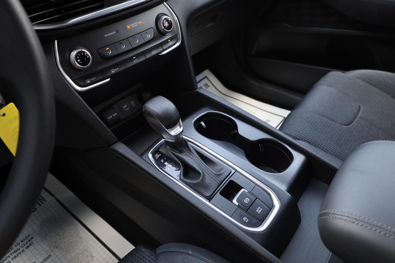 Hyundai Santa Fe SE 2.4L Auto FWD 2020