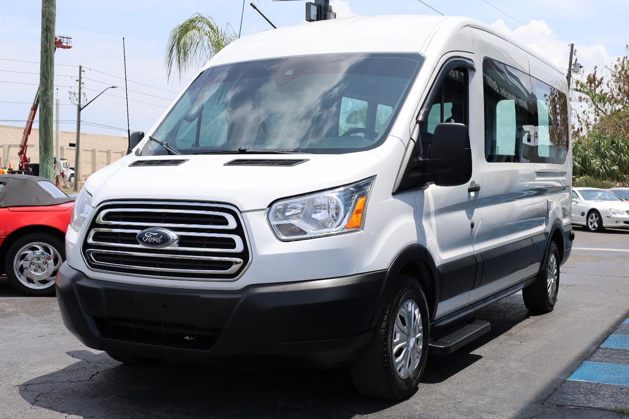 Ford Transit Wagon T-350 148" Med Roof XLT Sliding RH Dr 2019