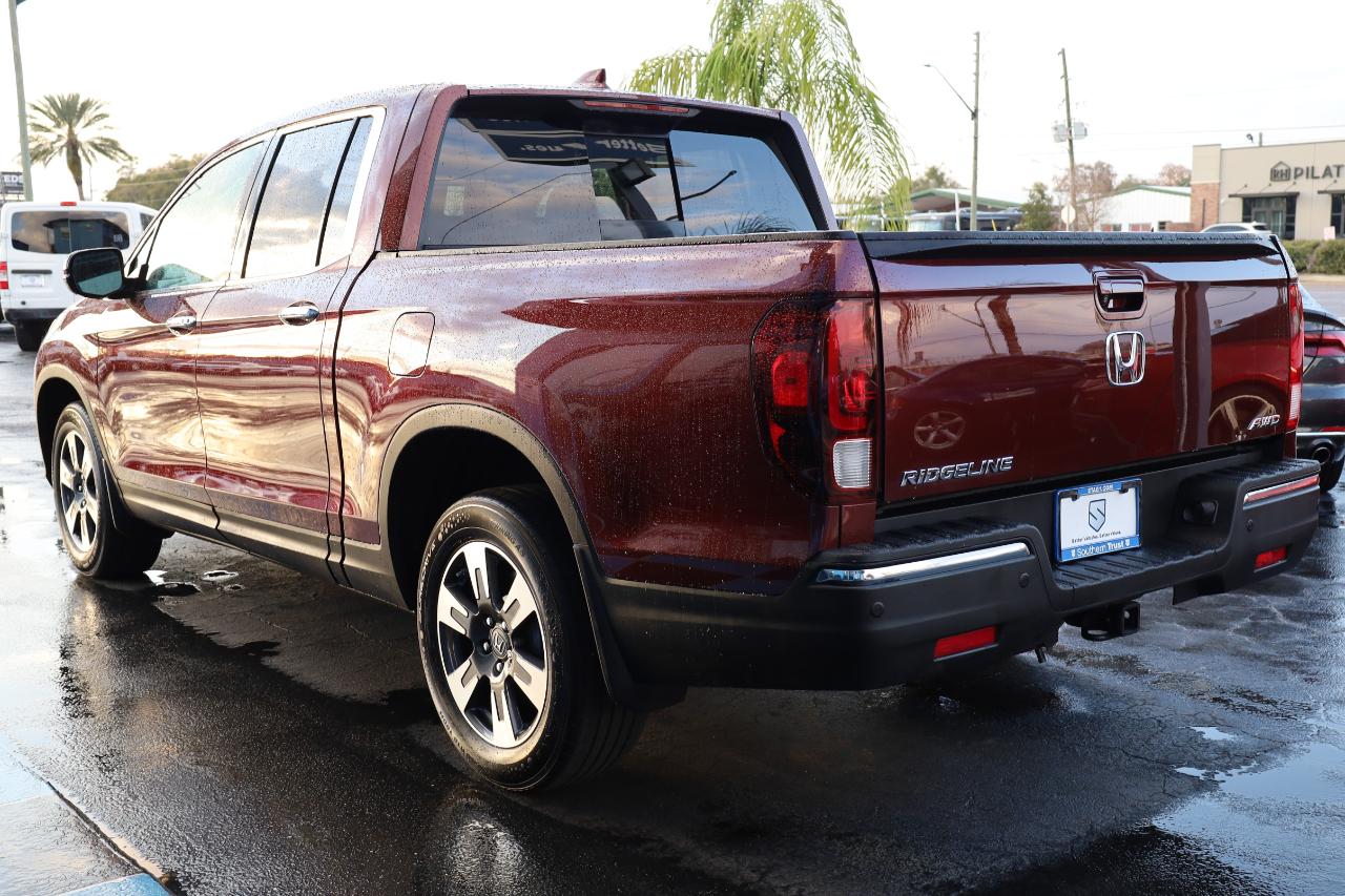 Honda Ridgeline RTL-E 4x4 Crew Cab 5.3' Bed 2017