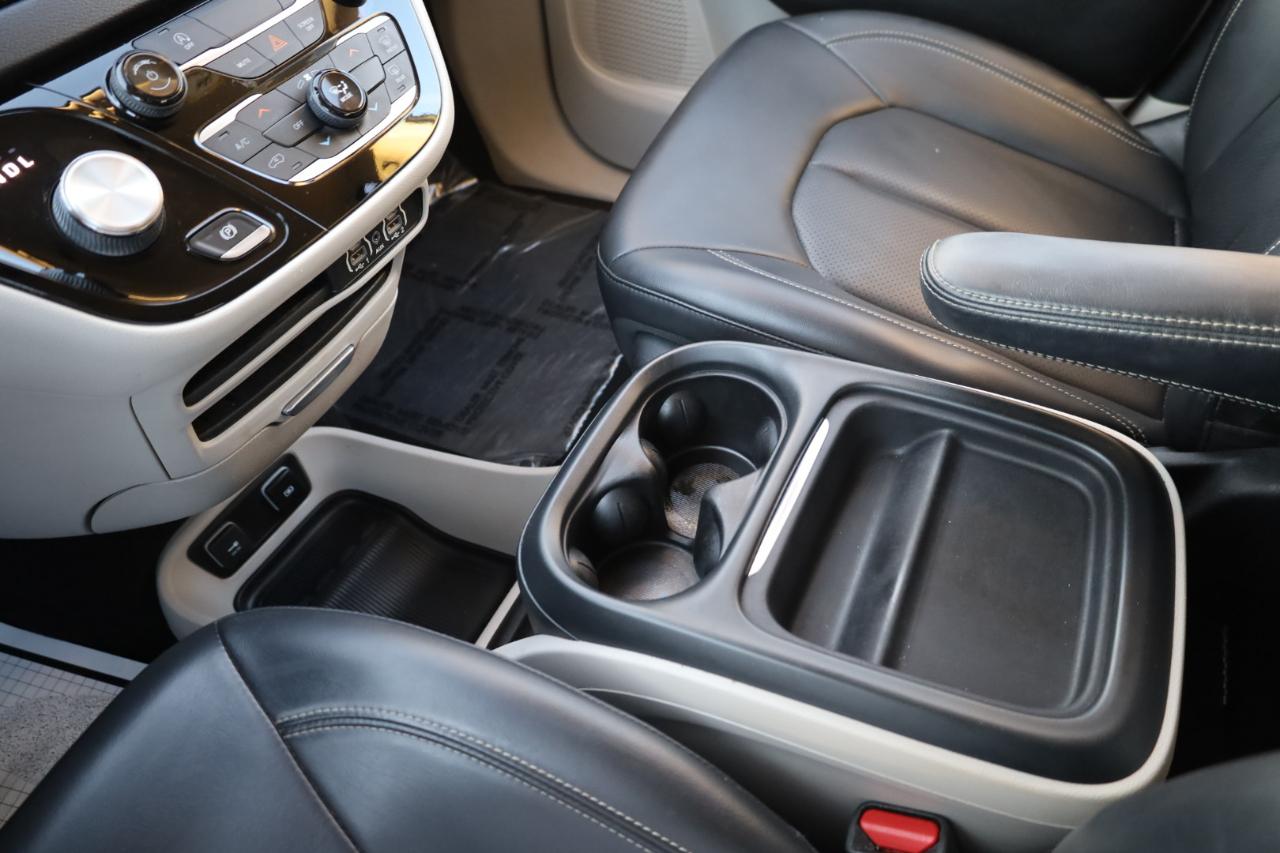 Chrysler Voyager LXI FWD 2021