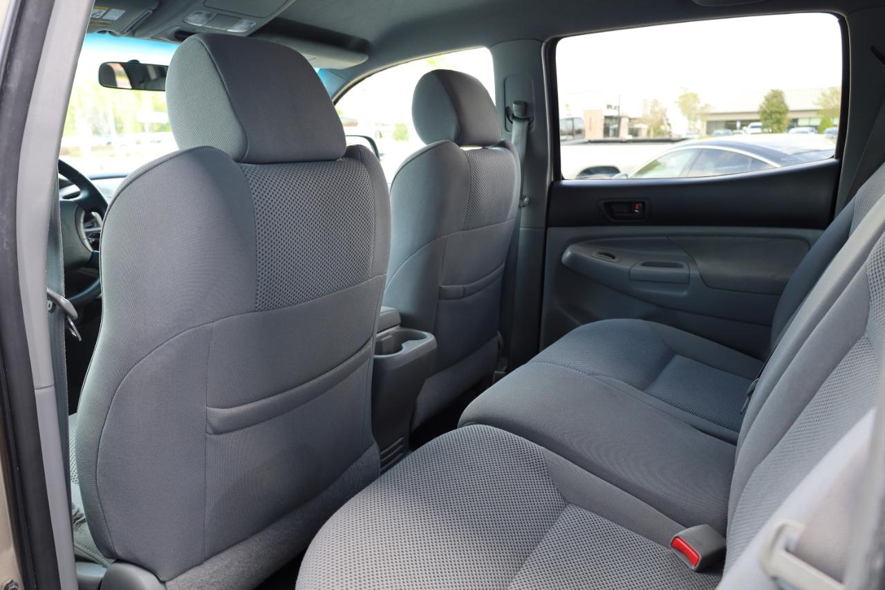 Toyota Tacoma 4WD Dbl V6 MT (Natl) 2008