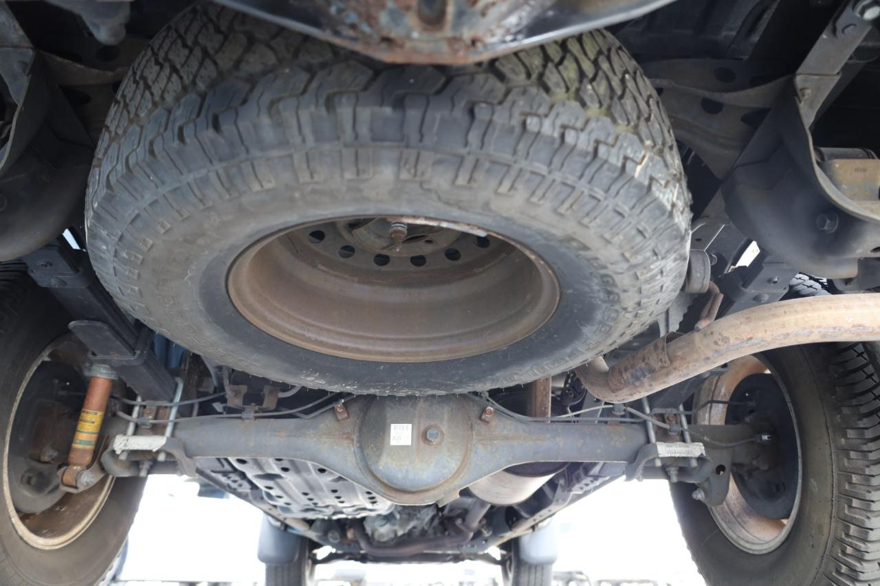 Toyota Tacoma 4WD Dbl V6 MT (Natl) 2008