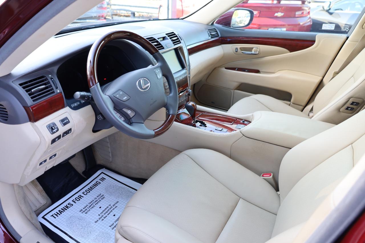 Lexus LS 460 4dr Sdn 2008