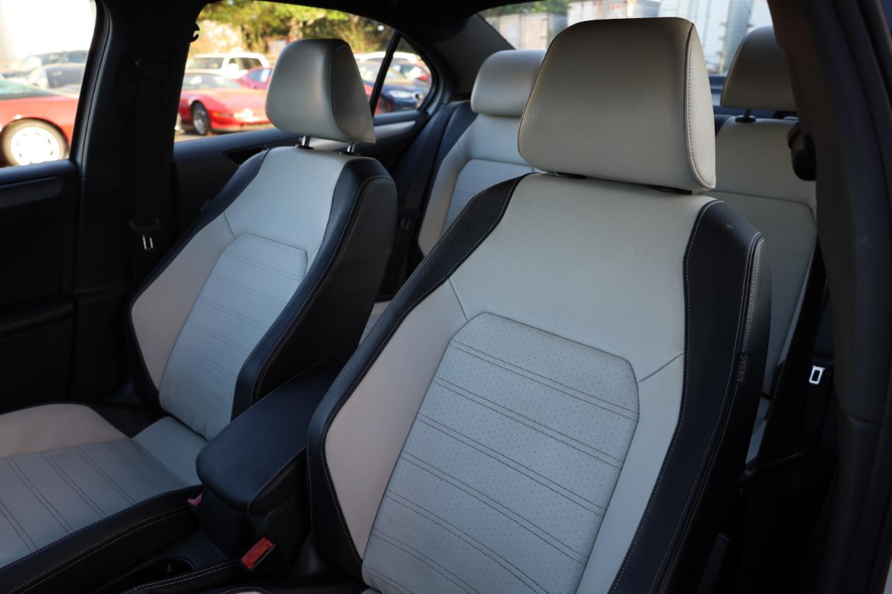 Volkswagen Jetta Sedan 4dr Auto 1.8T Sport PZEV 2016