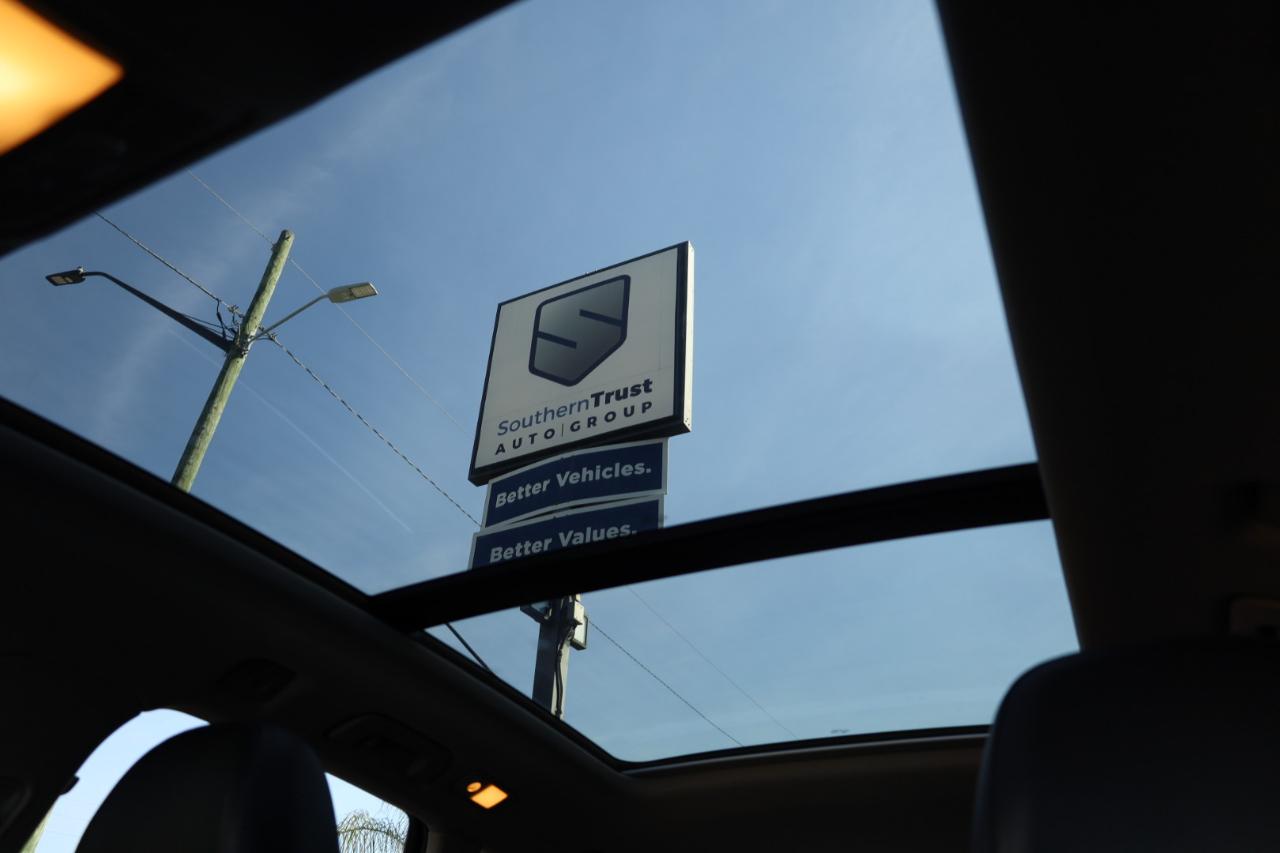 Audi Q5 quattro 4dr 2.0T Premium Plus 2011