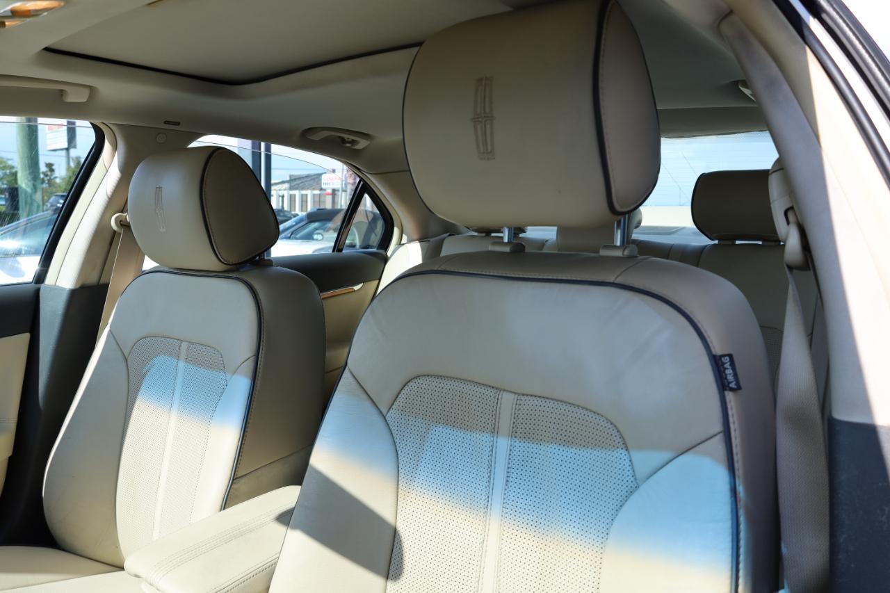 Lincoln MKZ 4dr Sdn FWD 2011