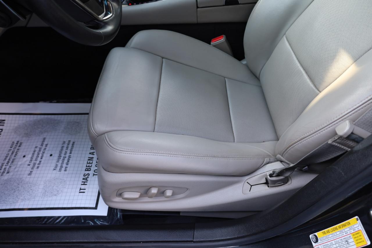 Cadillac CTS Sedan 4dr Sdn 3.6L Premium Luxury RWD 2018