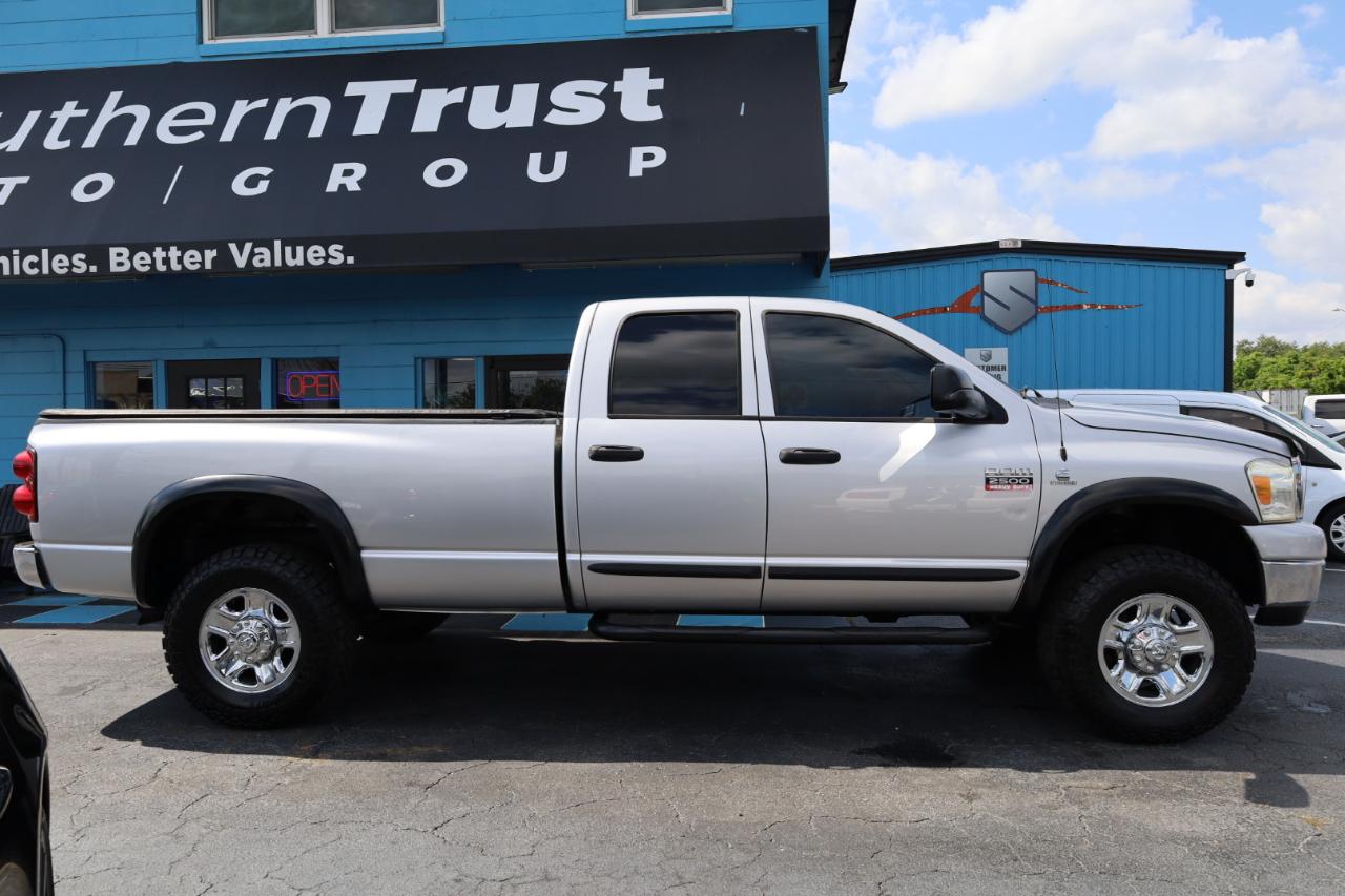 Dodge Ram 2500 4WD Quad Cab 160.5" SLT 2007