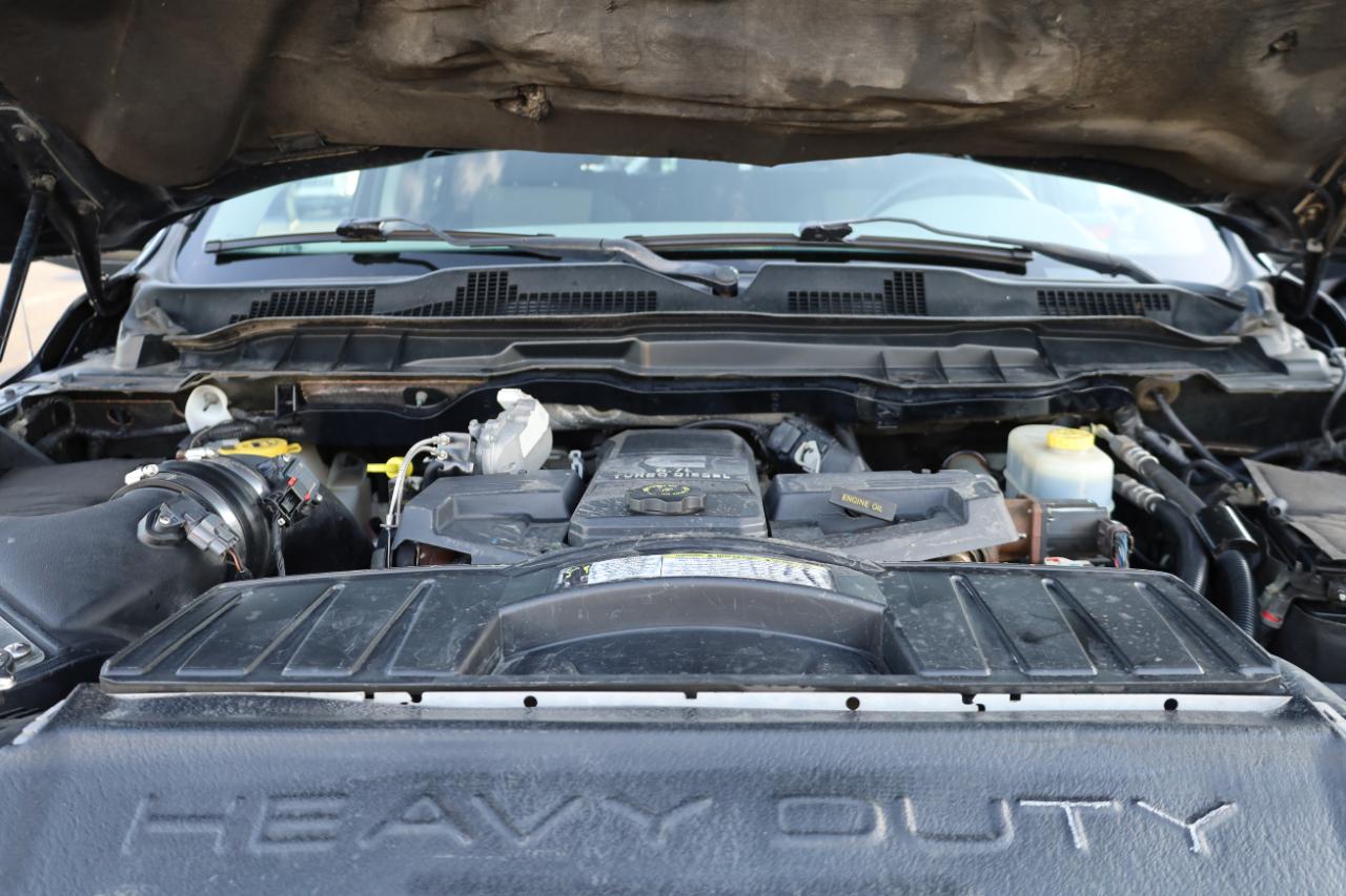 RAM 3500 4WD Crew Cab 169" ST 2011