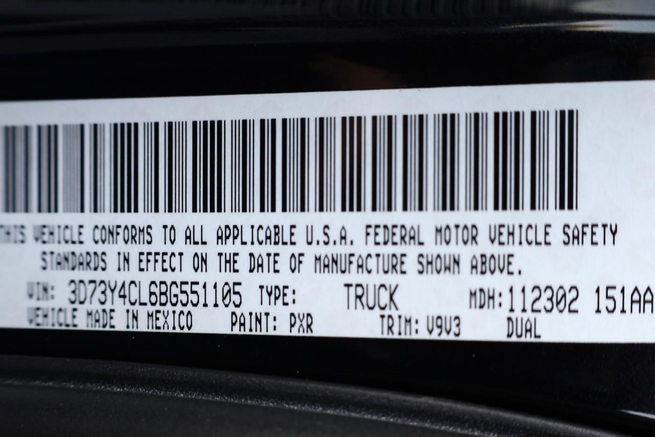 RAM 3500 4WD Crew Cab 169" ST 2011