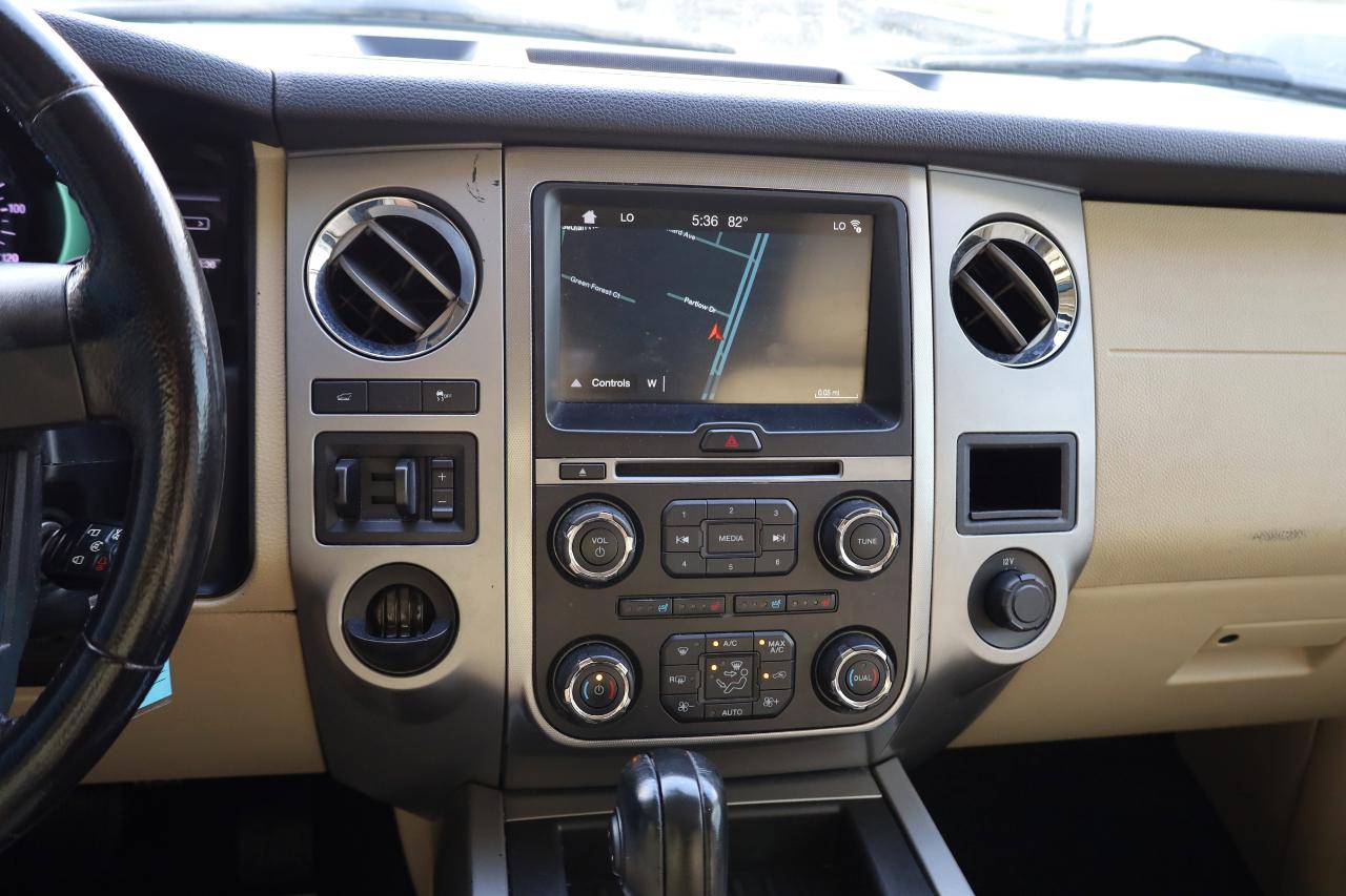 Ford Expedition 2WD 4dr XLT 2016