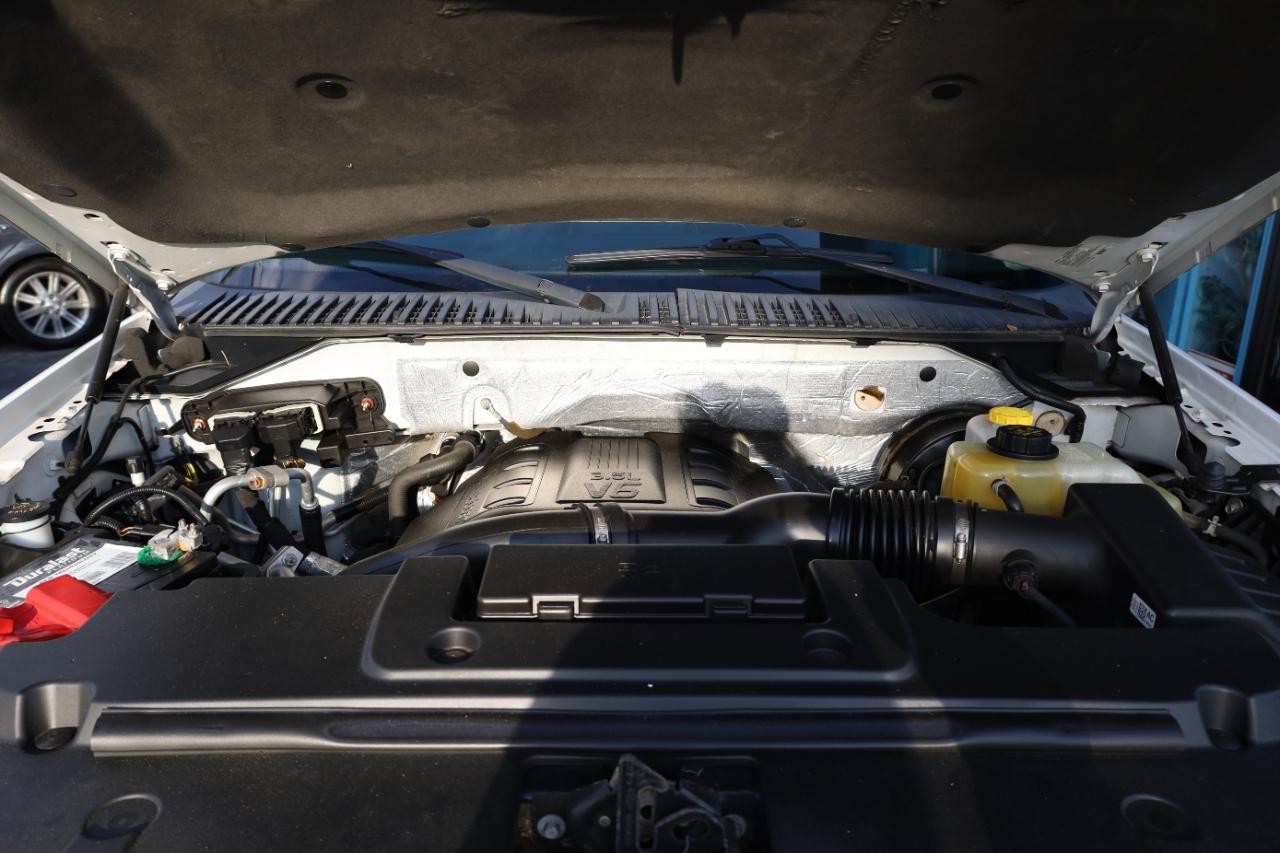 Ford Expedition 2WD 4dr XLT 2016