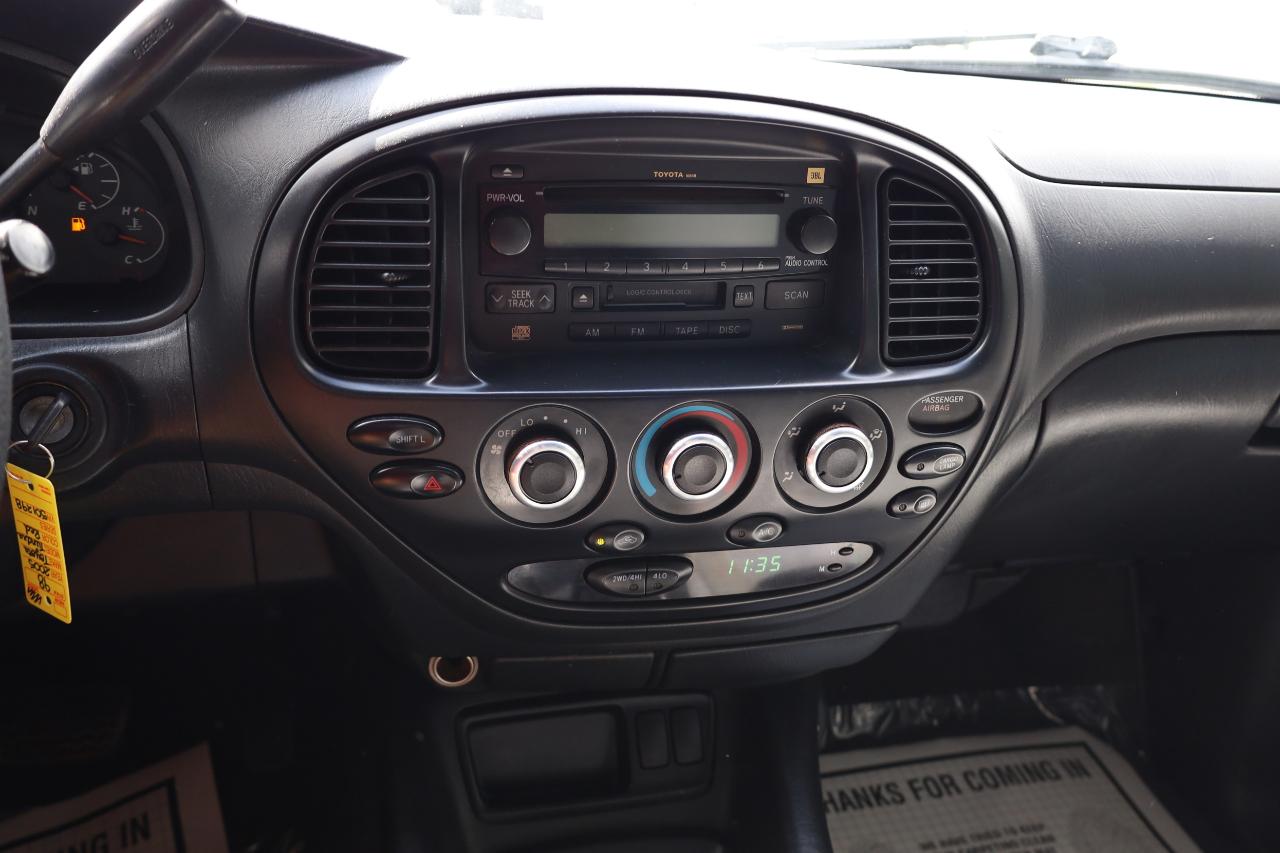 Toyota Tundra DoubleCab V8 SR5 4WD (Natl) 2005