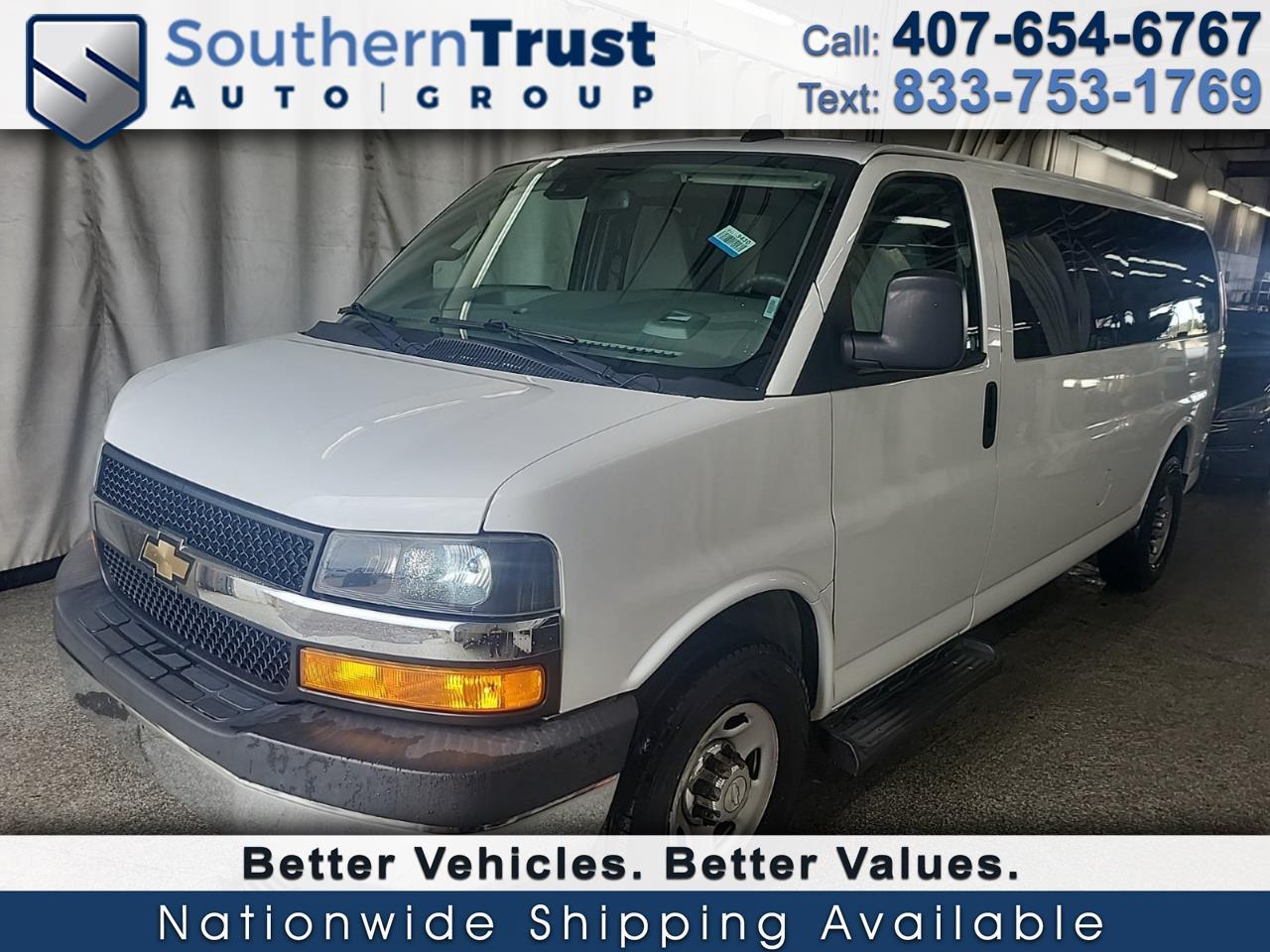 2020 Chevrolet Express Passenger RWD 3500 155" LT