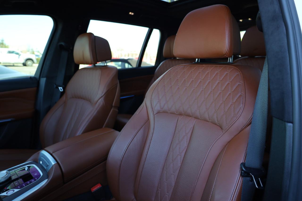 BMW X7 xDrive40i Sports Activity Vehicle 2023