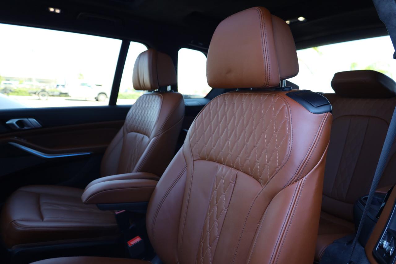 BMW X7 xDrive40i Sports Activity Vehicle 2023