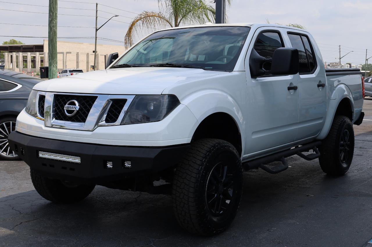 Nissan Frontier 2017.5 Crew Cab 4x4 SV V6 Auto 2017